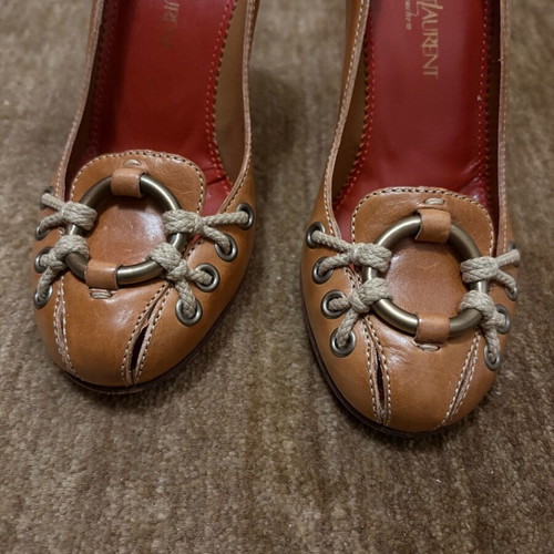 YSL Yves Saint Laurent Rive Gauche camel heels like new, size 36