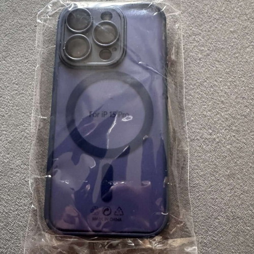 iPhone 15 Pro case like new