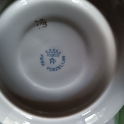 Set of 5 coffee cups with saucers like new, Fena porcelain