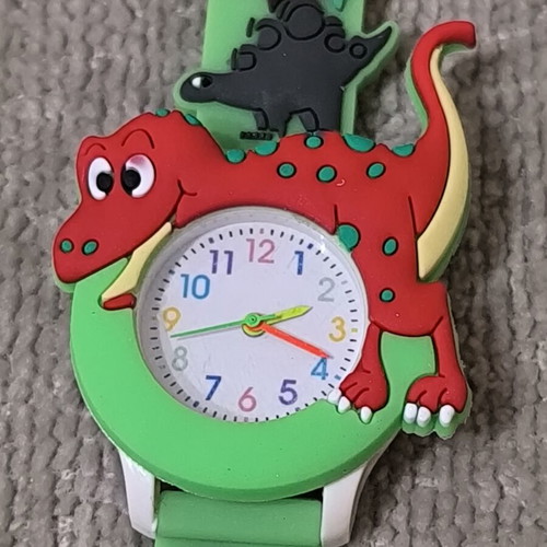 Dinosaur Watch with Green Silicone Strap New Kids Analog Quartz