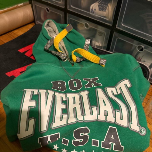 Everlast hoodie used, size M