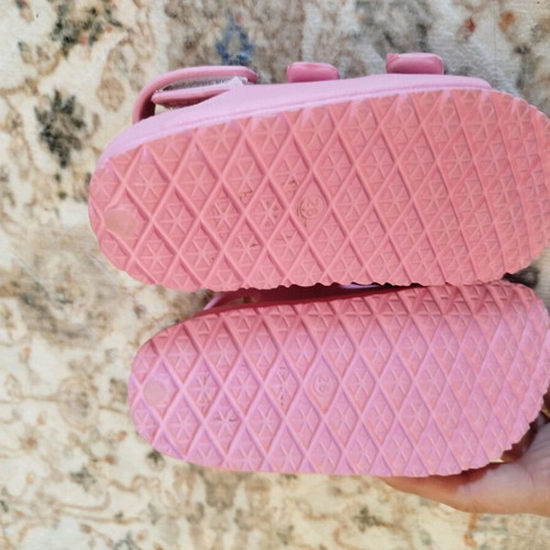 Plastic sandals pink size 26 like new