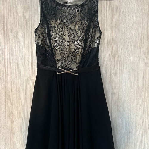 Women's dress like new without defects