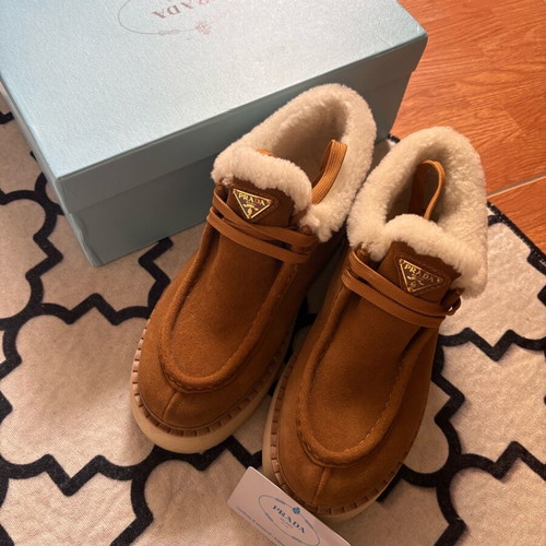 Prada ankle boots like new brown size 41