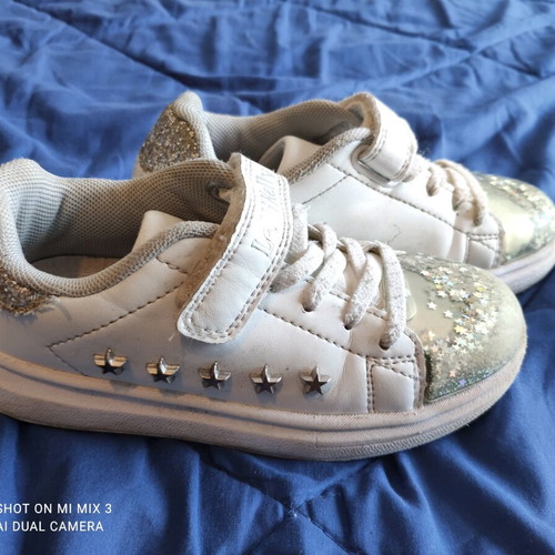Lelli Kelly kids shoes size 28 like new, white sneakers