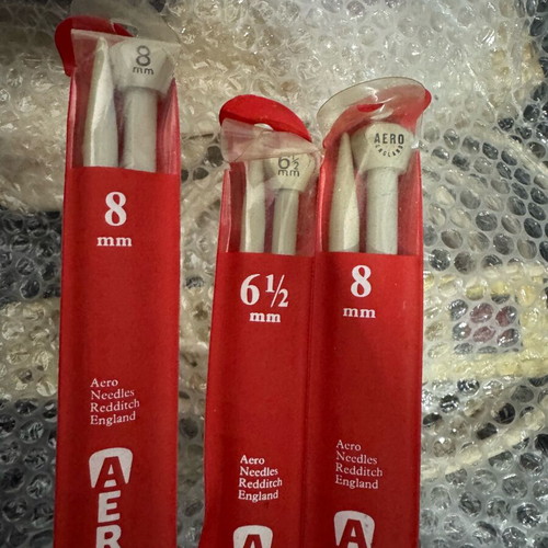 Knitting needles new, pack of 3 pairs