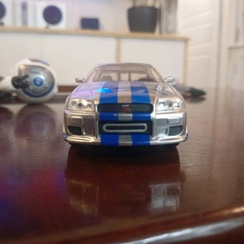 Nissan Skyline GT R toy car used, scale 1:32