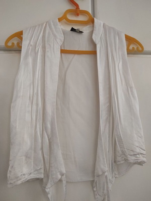 Positivo tunic sleeveless satin vest M like new, white