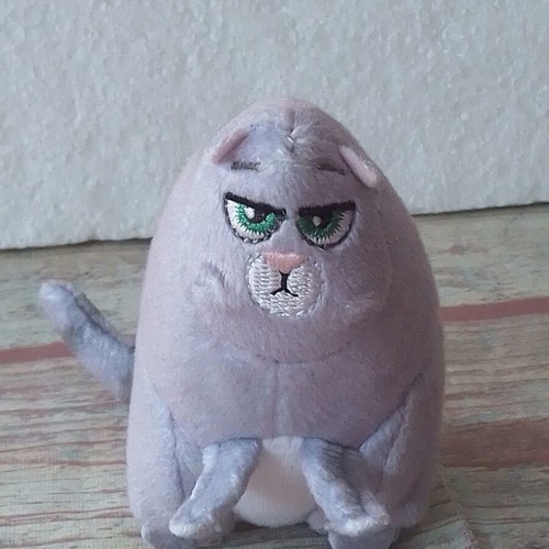 Grey Cat plush figure McDonald's Secret Life of Pets Chloe like new