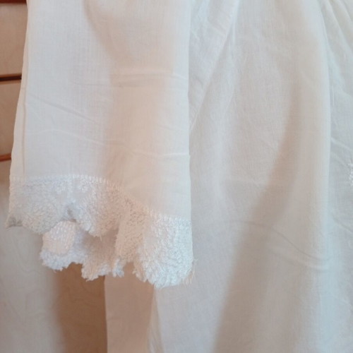 White cotton blouse with embroidery and lace on sleeves, like new, size L
