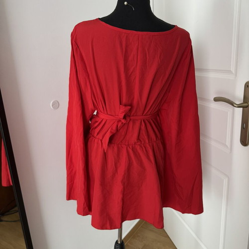 Shein Curve blouse 2XL like new, red, wrap style with belt