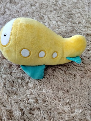 Plush airplane like new