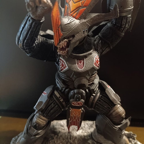 Mcfarlane Halo 3 Brute Chieftain figure used with minor damage