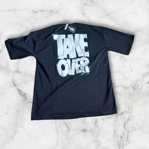 New black Drop Shoulder T-shirt size L with prints