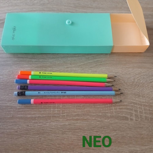 Stationery kit like new with 50+ pieces