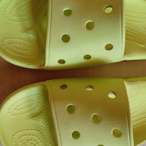 Crocs slippers lime color, size 40