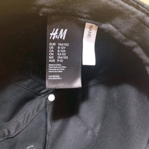H&M black hat like new