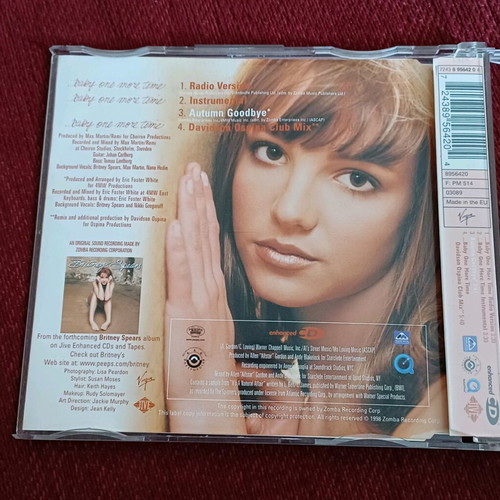 Britney Spears Baby One More Time CD single like new, video