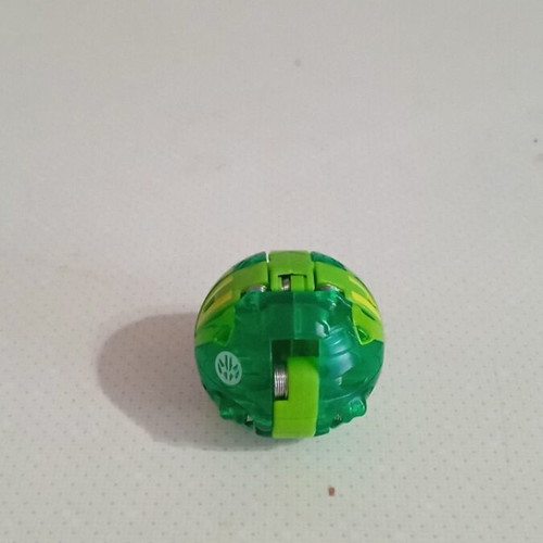 Bakugan B800 Green Ventus figure like new