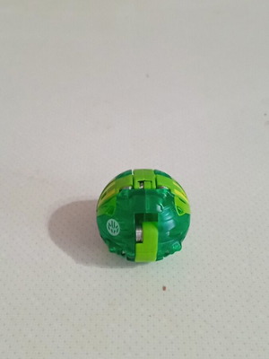 Bakugan B800 Green Ventus figure like new