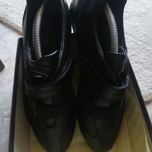 Alberto Guardiani leather sneakers like new, size 42, black