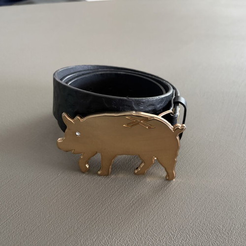 Burton Uninc Men's Leather Belt Size L used, black and gold