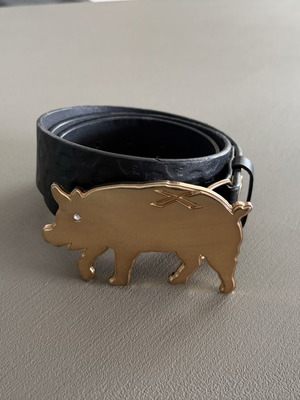 Burton Uninc Men's Leather Belt Size L used, black and gold