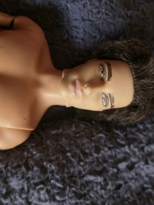 Κούκλα Barbie Fashionistas Ken Ryan μεταχειρισμένη, με μαρκαδόρο