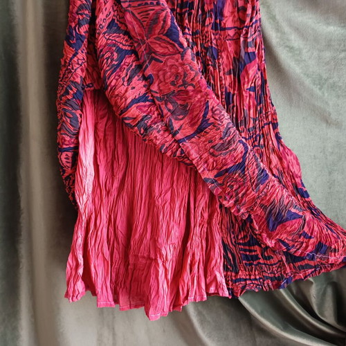 Vintage printed pleated boho accordion style skirt used, blue and brown