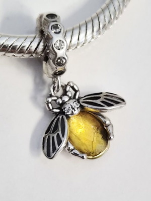 Silver bee charm with yellow crystal and zircon, new