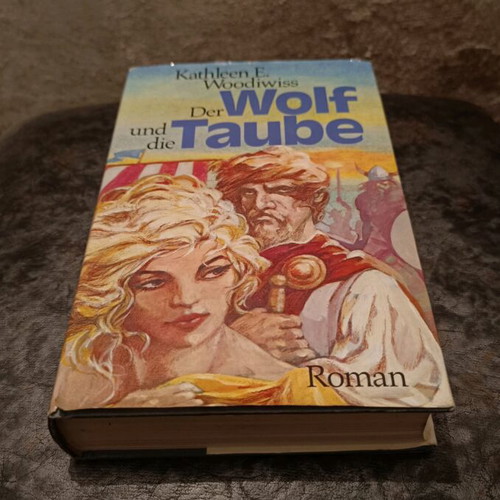 German book Der Wolf Und Die Taube Roman used