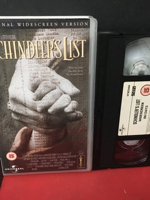 Schindlers List VHS used, English version without subtitles