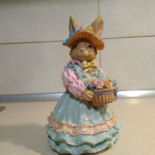 Ceramic Easter Bunny with Basket 1996, used decorative figurine