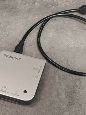 Transcend RDM2 13-in-1 USB 2.0 Card Reader σαν καινούργιο, ασημί