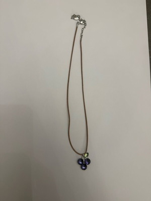 Authentic Vintage Swarovski Crystal Grape Necklace like new