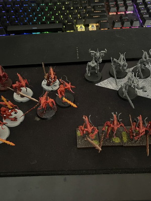 Blood Letters of Khorne miniatures, set of 20 with champions, musicians, banners