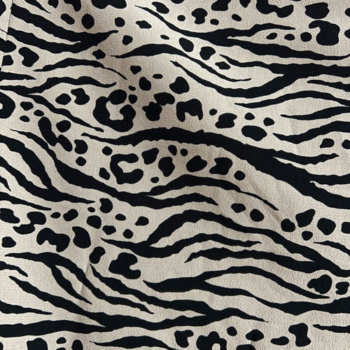 Monki midi skirt like new with animal print and side zipper