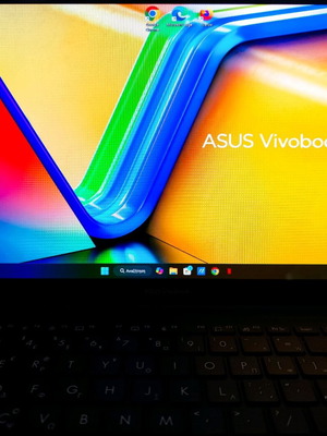 Asus Vivobook i9 13900 σαν καινούργιο με οθόνη OLED 15,6"