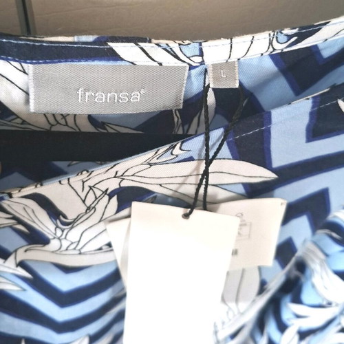 Fransa French blouse floral size Large, new