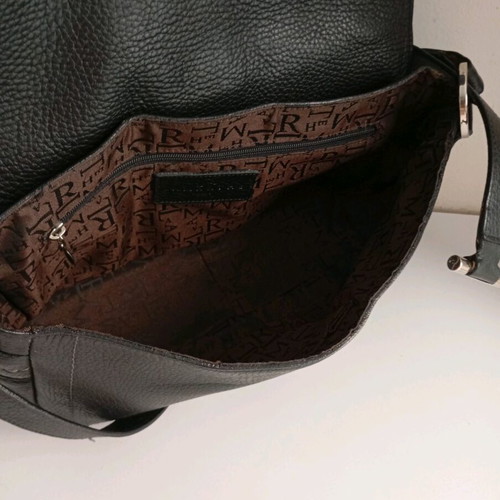 Lamarthe crossbody bag like new, black
