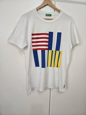 T-shirt Benetton εφηβικό βαμβακερό σαν καινούργιο, μέγεθος S, άσπρο πολύχρωμο