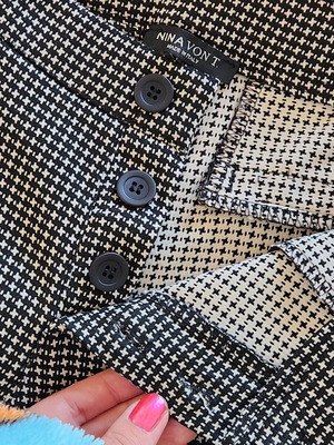 Nina Von T. houndstooth skinny pants size S like new
