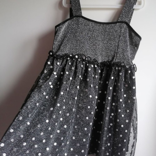 Sam 0 13 dress silver color for 8 years like new