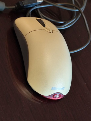 Microsoft IntelliMouse Optical 1.1 (MOD 1.1a) vintage collectible mouse