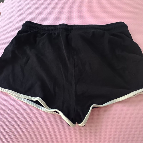 Terranova women's shorts black, like new, size L