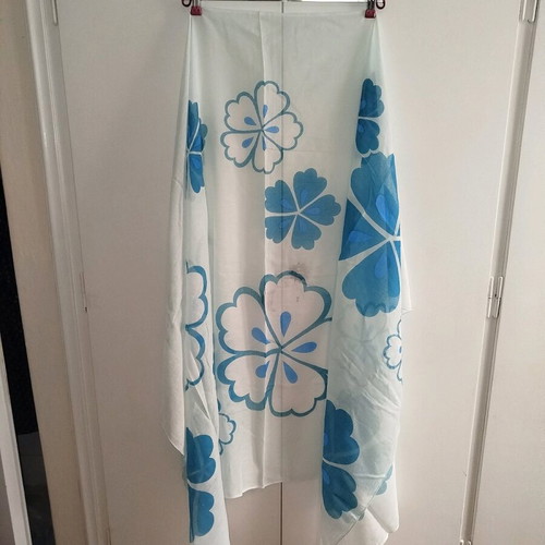 Pareo white with blue flowers like new