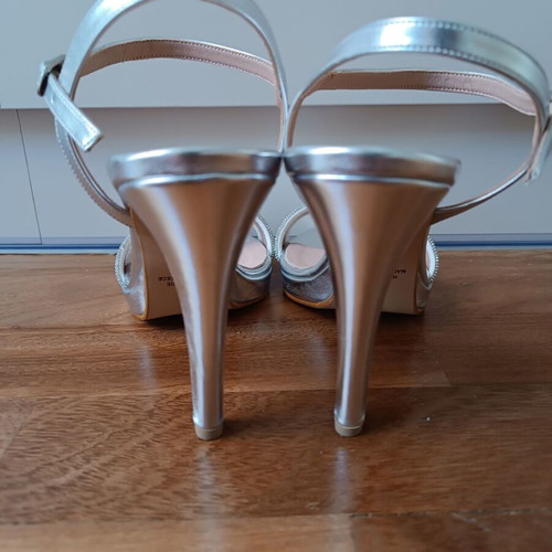 Pentavras silver sandals new, size 39, heel height 10-11cm