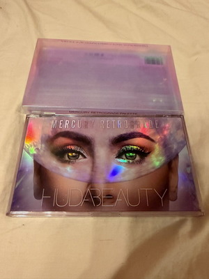 HuDa BEAUTY παλέτα σκιές ματιών καινούργιο