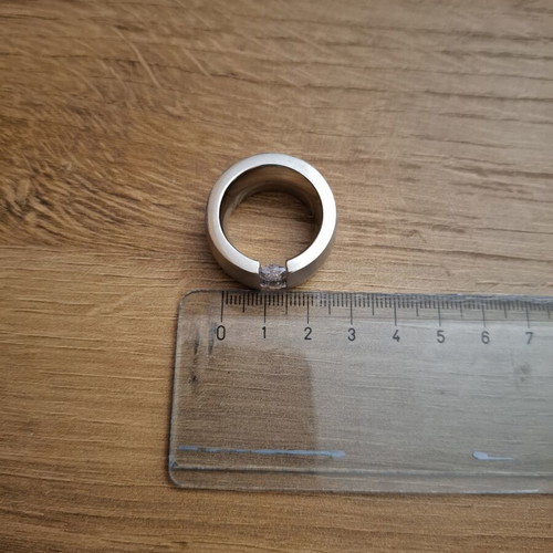 Ring size 10 stainless steel with clear zirconia, like new