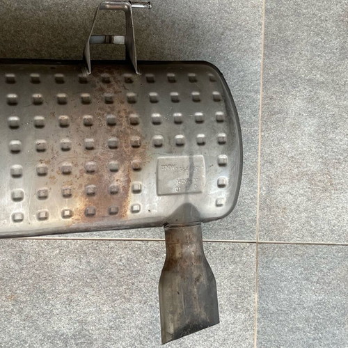 BMW E91 Exhaust Muffler like new